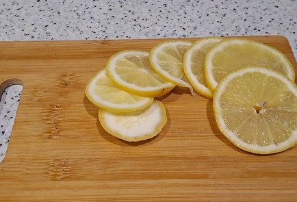 Фото шага рецепта Утка с лимоном запеченная в рукаве 189226 шаг 5  