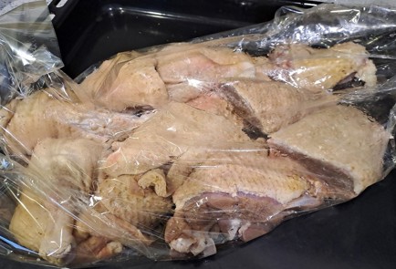 Фото шага рецепта Утка с лимоном запеченная в рукаве 189226 шаг 9  