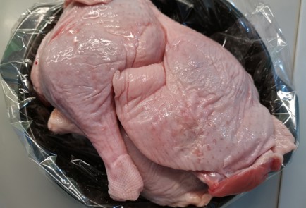 Фото шага рецепта Утка с рисом 190983 шаг 1