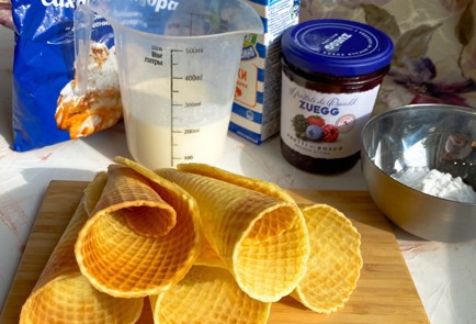 Фото шага рецепта Вафельные рожки с начинкой 152806 шаг 8  