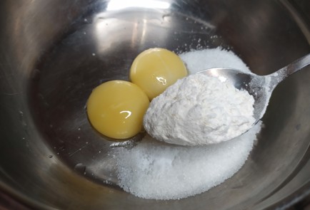 Фото шага рецепта Вафельный тортик с заварным кремом 188929 шаг 3  