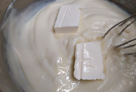 Фото шага рецепта Вафельный тортик с заварным кремом 188929 шаг 7  