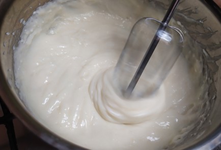 Фото шага рецепта Вафельный тортик с заварным кремом 188929 шаг 9  