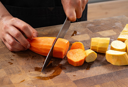 Фото шага рецепта Вафли из батата 189720 шаг 2  