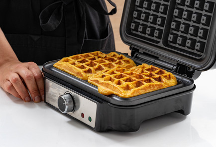 Фото шага рецепта Вафли из батата 189720 шаг 9  