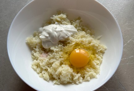 Фото шага рецепта Вафли из цветной капусты 174249 шаг 5  