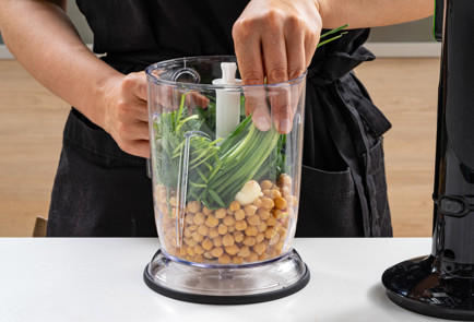 Фото шага рецепта Вафли из нута Фалафли 189850 шаг 3