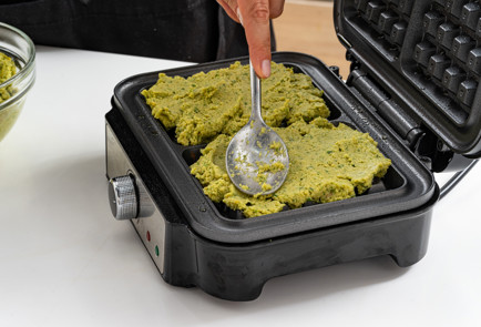 Фото шага рецепта Вафли из нута Фалафли 189850 шаг 8