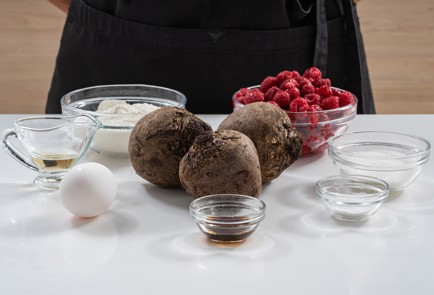 Фото шага рецепта Вафли из свеклы 175239 шаг 1  