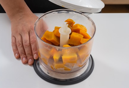 Фото шага рецепта Вафли из тыквы 175104 шаг 5  