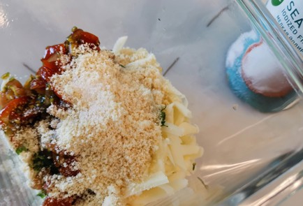 Фото шага рецепта Вафли капрезе 174650 шаг 5  