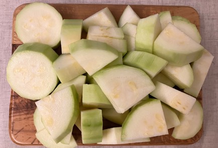 Фото шага рецепта Вафли с кабачком и лимонной цедрой 189994 шаг 1  