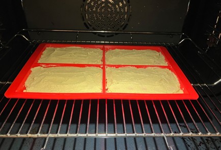 Фото шага рецепта Вафли с кабачком и лимонной цедрой 189994 шаг 11  