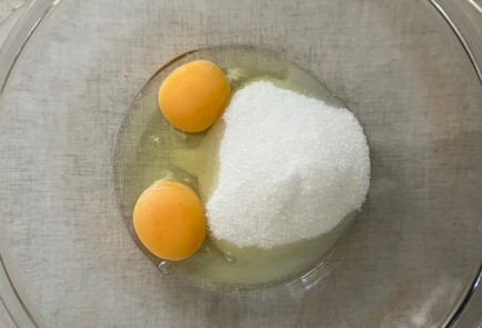 Фото шага рецепта ППвафли со сливами и бананами 190315 шаг 2  