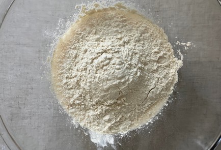 Фото шага рецепта ППвафли со сливами и бананами 190315 шаг 5  