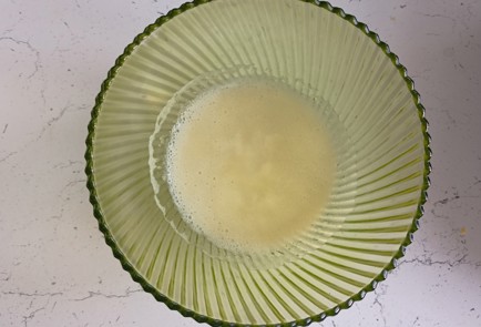 Фото шага рецепта Вафли в мультипекаре 191581 шаг 1  