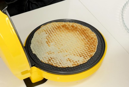 Фото шага рецепта Вафли 16294 шаг 9  