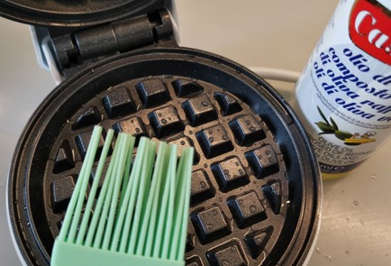 Фото шага рецепта Вафля с авокадо 174451 шаг 5  