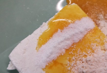 Фото шага рецепта Ванильные кетосырники 173530 шаг 4