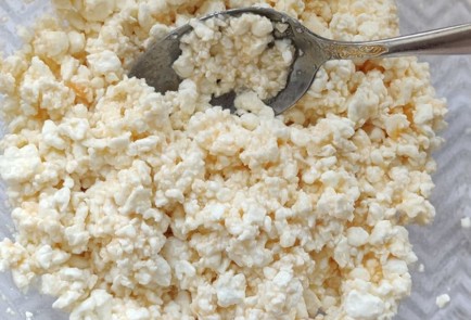 Фото шага рецепта Ванильные сырники 173504 шаг 6  