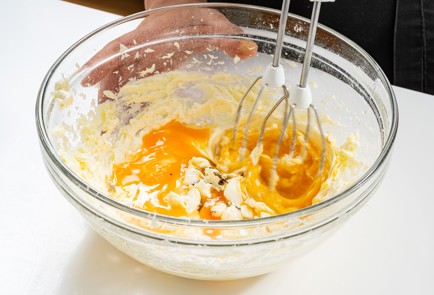 Фото шага рецепта Ванильный бентоторт 187391 шаг 4  