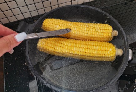 Фото шага рецепта Вареная кукуруза помексикански 151206 шаг 7  