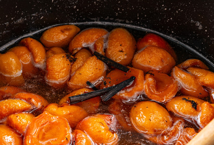 Фото шага рецепта Варенье из абрикосов 189945 шаг 7  