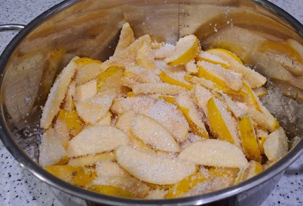 Фото шага рецепта Варенье из айвы и мандаринов 188143 шаг 5  