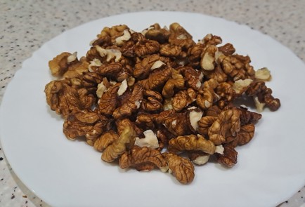 Фото шага рецепта Варенье из айвы с грецкими орехами 188142 шаг 8  