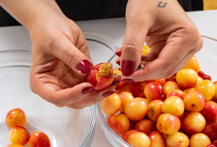 Фото шага рецепта Варенье из черешни 173986 шаг 3  