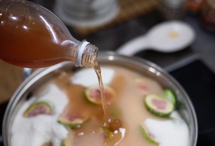 Фото шага рецепта Варенье из инжира 139717 шаг 3