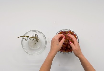 Фото шага рецепта Варенье из винограда 151422 шаг 2  