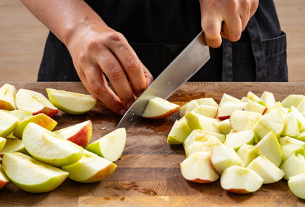 Фото шага рецепта Варенье из яблок в духовке 190154 шаг 3  