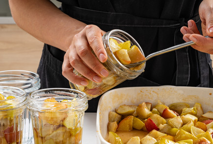 Фото шага рецепта Варенье из яблок в духовке 190154 шаг 9  