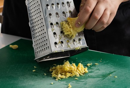 Фото шага рецепта Вареньепятиминутка из черной смородины 151253 шаг 4  