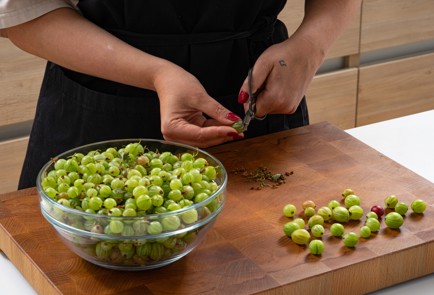 Фото шага рецепта Вареньепятиминутка из крыжовника 173984 шаг 2  