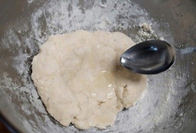 Фото шага рецепта Вареники с адыгейским сыром 190111 шаг 5  