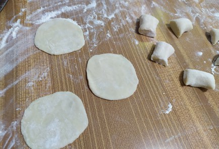 Фото шага рецепта Вареники с адыгейским сыром 190111 шаг 8  