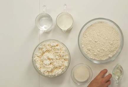 Фото шага рецепта Вареники с творогом 136853 шаг 1  