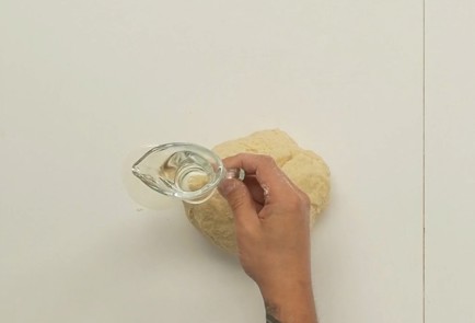 Фото шага рецепта Вареники с творогом 136853 шаг 4  