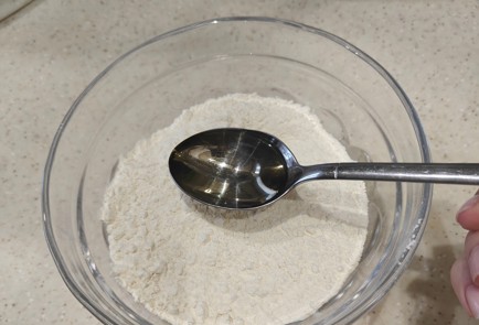 Фото шага рецепта Вареники с творогом 174862 шаг 3  