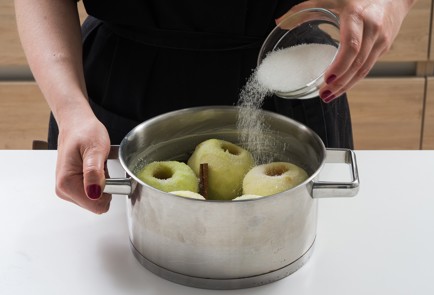 Фото шага рецепта Пареные яблоки Дофин 152470 шаг 5  