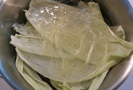 Фото шага рецепта Вареная кукуруза 190250 шаг 5