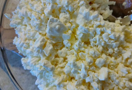 Фото шага рецепта Ватрушка из слоеного теста с ягодами 189133 шаг 3