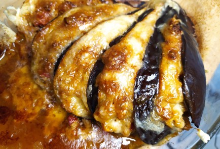 Фото шага рецепта Веер из баклажана с фаршем 189169 шаг 9  