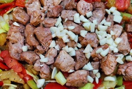 Фото шага рецепта Венгерский гуляш 173688 шаг 12