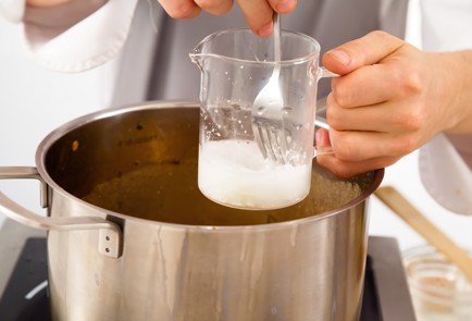 Фото шага рецепта Венгерский суп из лесных грибов 80651 шаг 9