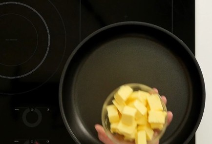 Фото шага рецепта Венский шницель 93442 шаг 8  