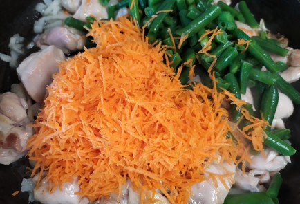 Фото шага рецепта Вермишель с курицей и овощами 188815 шаг 5