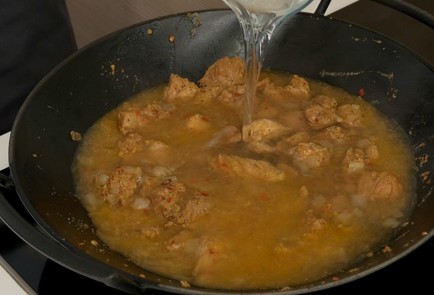 Фото шага рецепта Гоанское карри виндалу 137366 шаг 8  